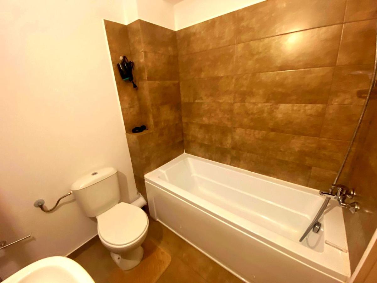 Bellagio - Cozy Apartment With Free Gym Bucureşti Ngoại thất bức ảnh